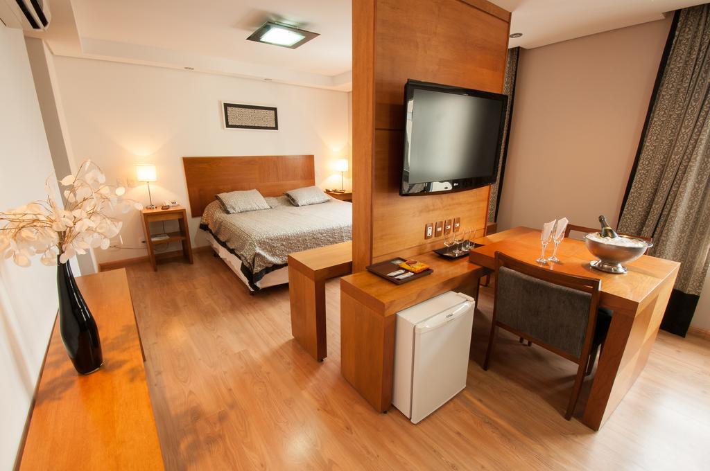 Jacques Georges Tower Hotell Pelotas Eksteriør bilde