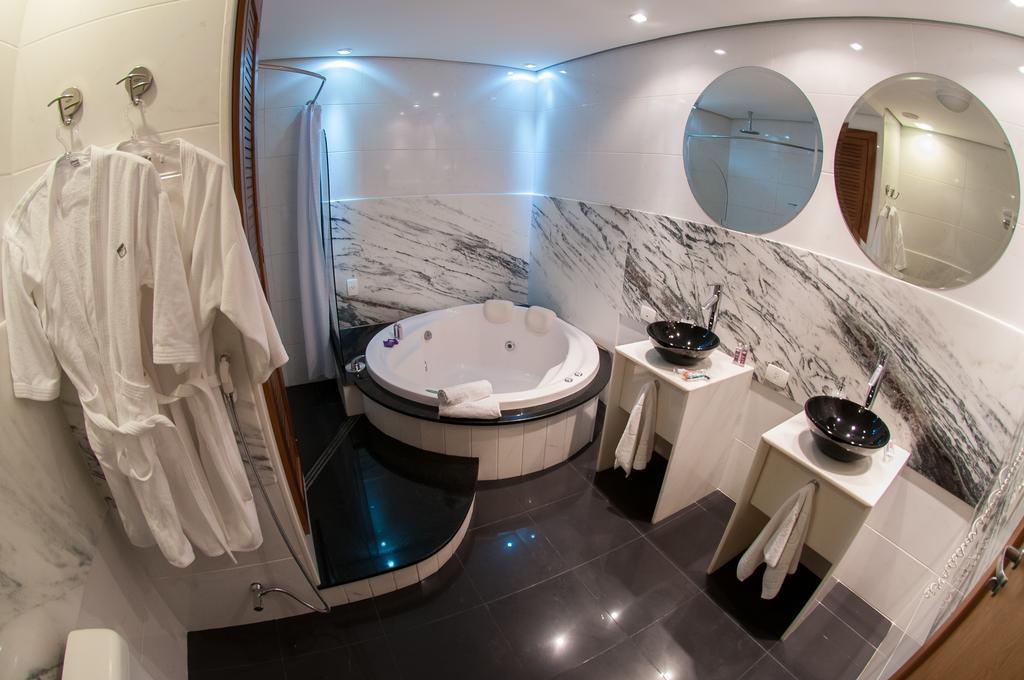 Jacques Georges Tower Hotell Pelotas Eksteriør bilde