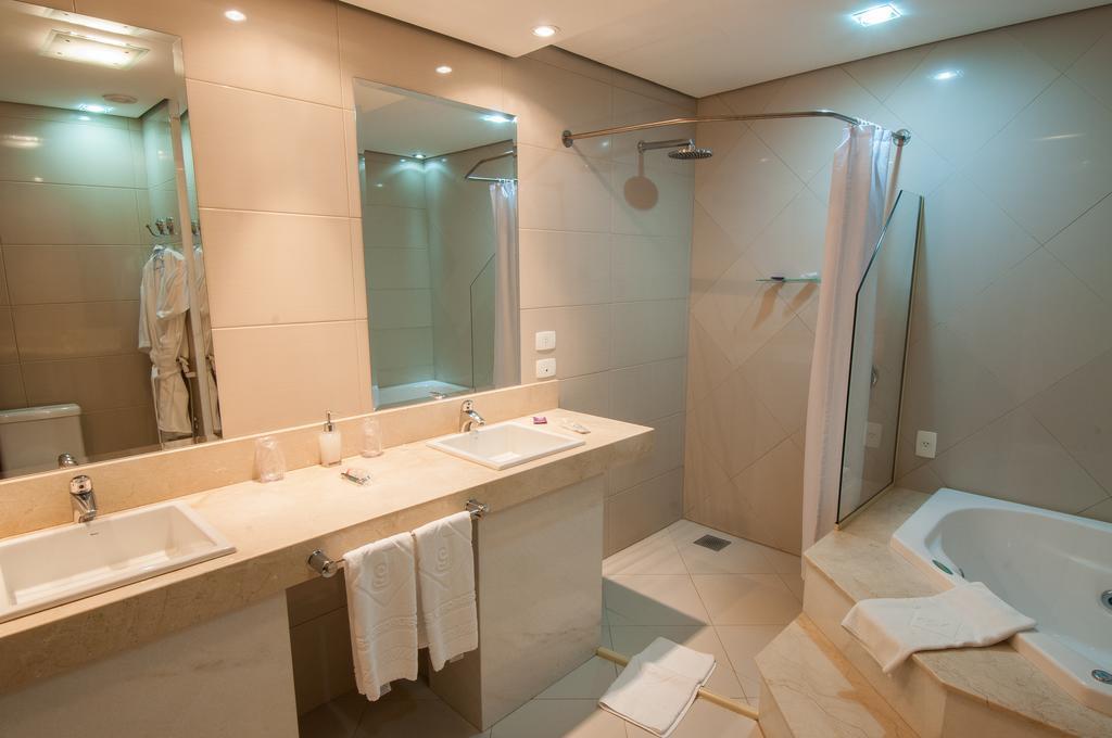 Jacques Georges Tower Hotell Pelotas Eksteriør bilde