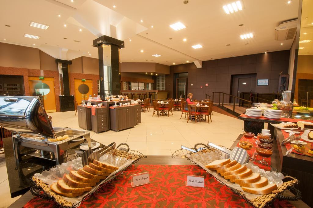 Jacques Georges Tower Hotell Pelotas Eksteriør bilde