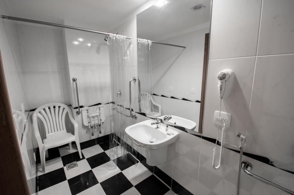 Jacques Georges Tower Hotell Pelotas Eksteriør bilde