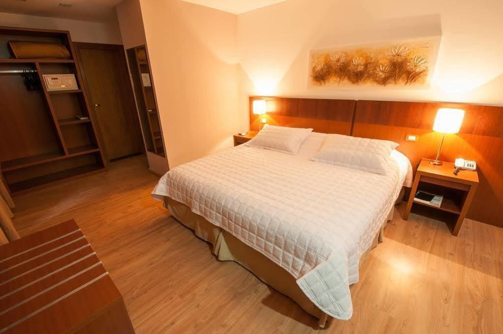 Jacques Georges Tower Hotell Pelotas Eksteriør bilde